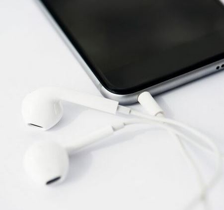 conector de auriculares de móvil