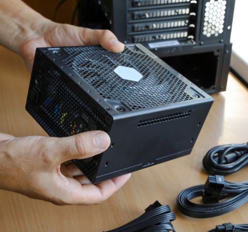 sustitución fuente de alimentación en Valencia