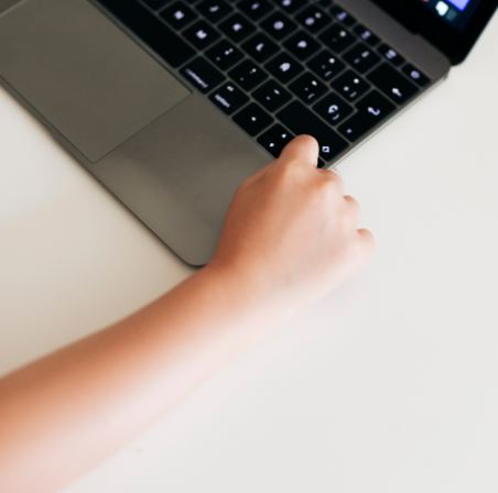 teclado portátil Lenovo dañado